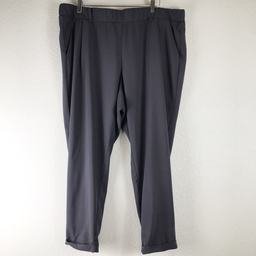 Torrid Pull-On High Rise Crepe Pant Tapered Leg Pockets Lightweight Gray Size 3X
